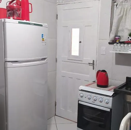 Casa Completa Com Garagem A 400Mts Da Basilica