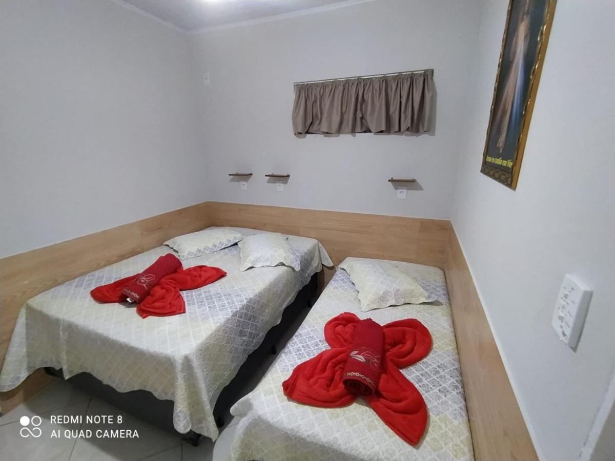 Holiday home Casa Completa Com Garagem A 400mts Da Basilica Aparecida (Sao Paulo)