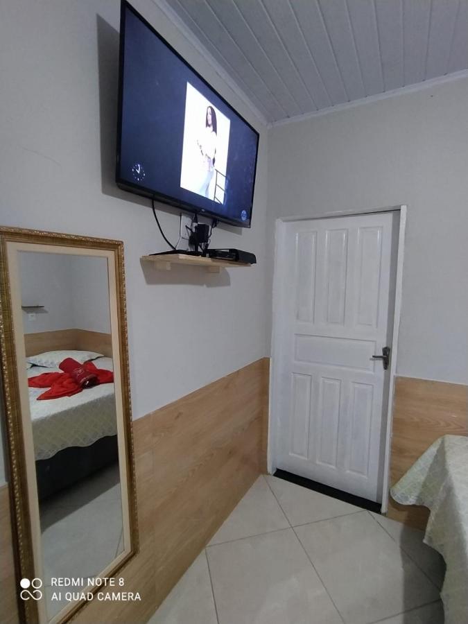 Casa Completa Com Garagem A 400mts Da Basilica Holiday home Aparecida (Sao Paulo)